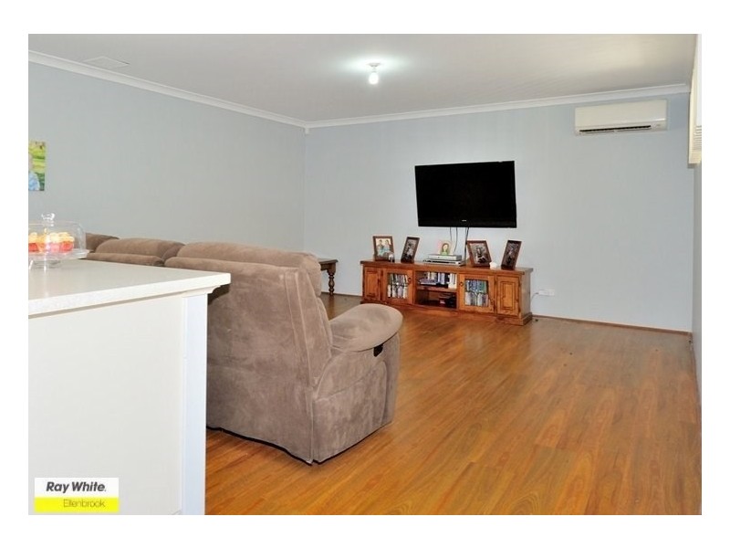 7 Blencoe Way, Ellenbrook WA 6069