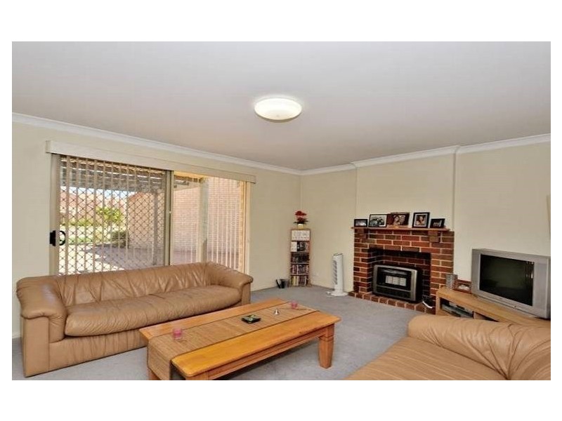 15 Watervista Close, The Vines WA 6069