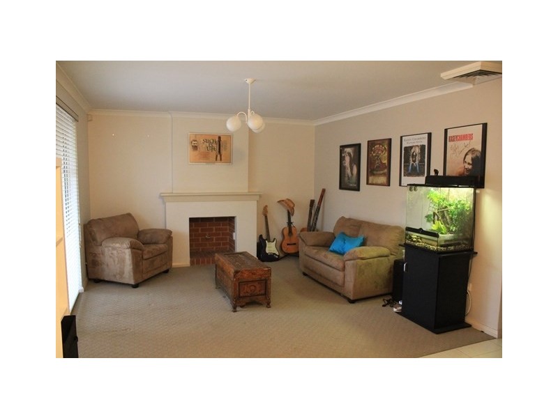17 Ellen Brook Drive, The Vines WA 6069