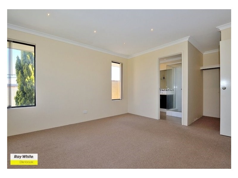 3 Redbank Drive, Ellenbrook WA 6069