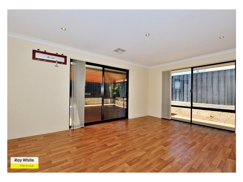 3 Redbank Drive, Ellenbrook WA 6069