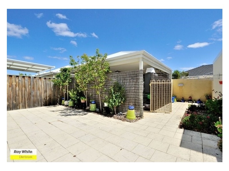 4 Sealey Way, Ellenbrook WA 6069