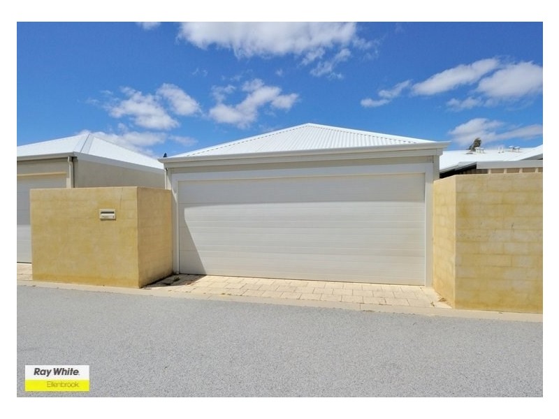4 Sealey Way, Ellenbrook WA 6069