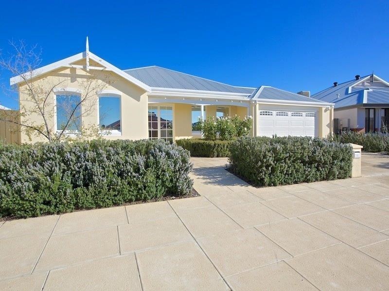 14 Simmonds Pass, Ellenbrook WA 6069