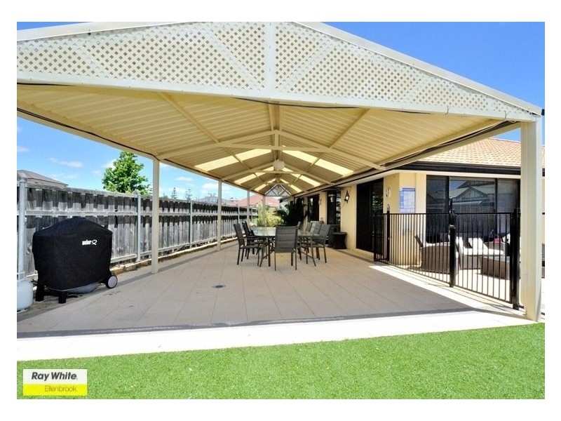 9 Glade Terrace, Ellenbrook WA 6069