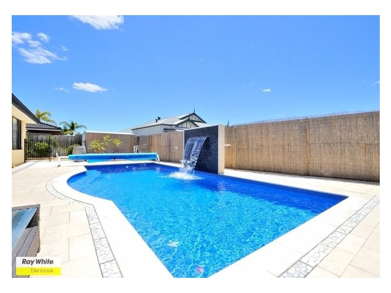 9 Glade Terrace, Ellenbrook WA 6069