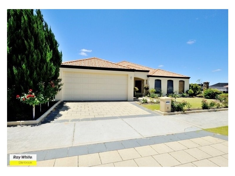 9 Glade Terrace, Ellenbrook WA 6069