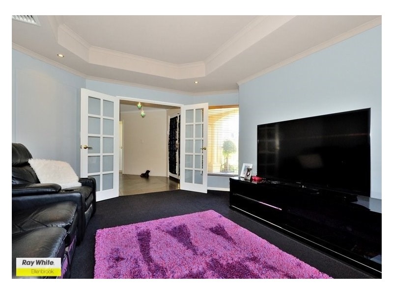 9 Glade Terrace, Ellenbrook WA 6069