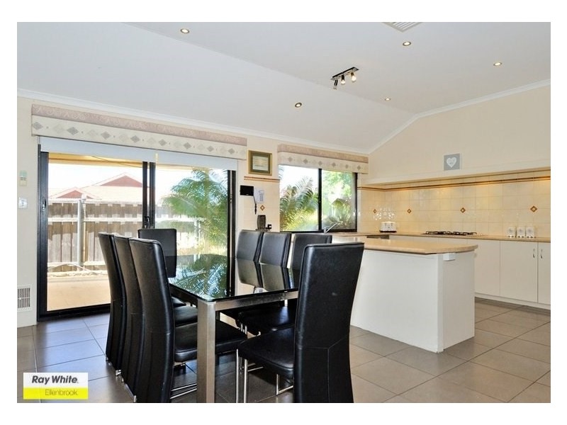 9 Glade Terrace, Ellenbrook WA 6069
