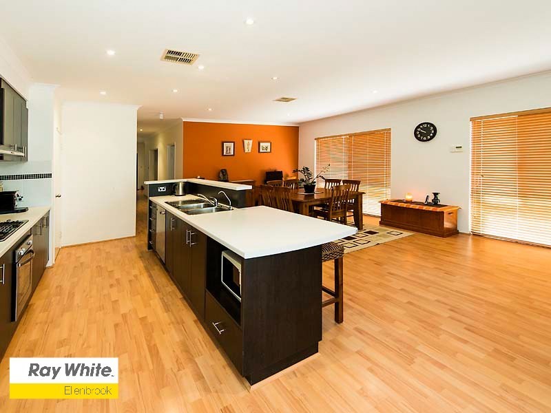 21 Oakhill Heights, Ellenbrook WA 6069