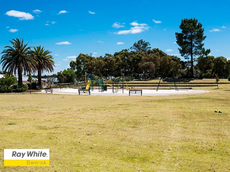 21 Oakhill Heights, Ellenbrook WA 6069