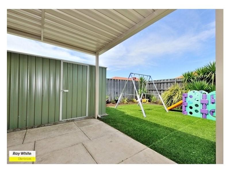 4 Madden Way, Ellenbrook WA 6069