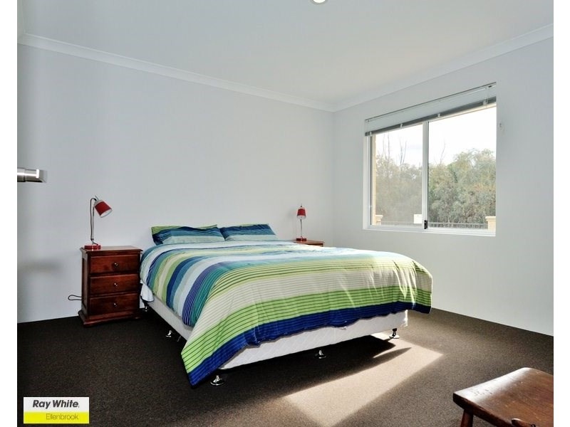 37 Bellazario Promenade, Aveley WA 6069