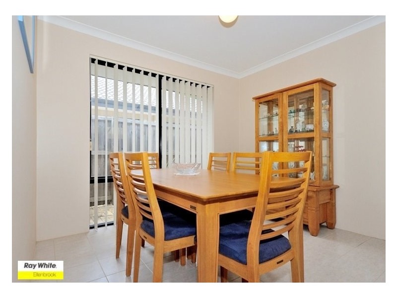 28 St Tropez Vista, Ellenbrook WA 6069