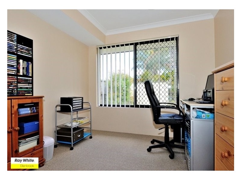 28 St Tropez Vista, Ellenbrook WA 6069