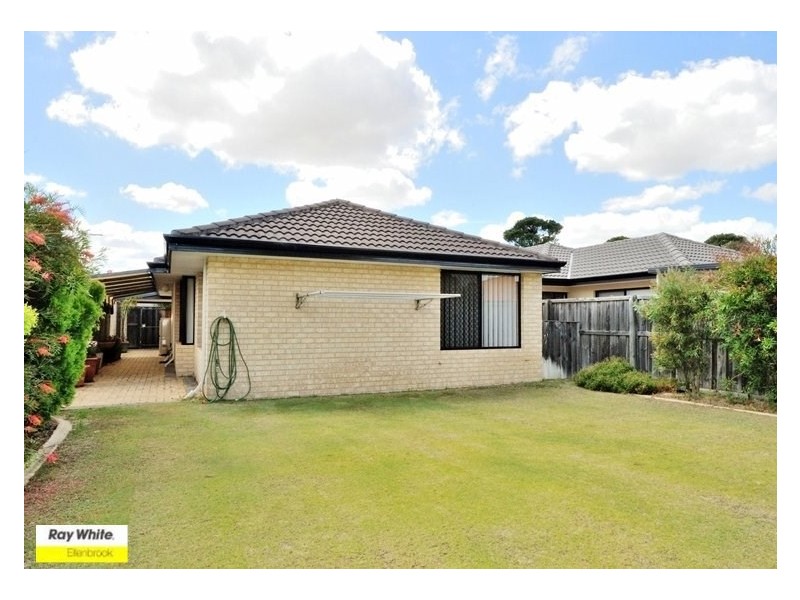 28 St Tropez Vista, Ellenbrook WA 6069
