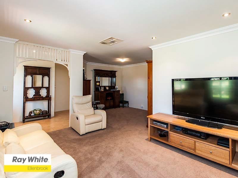 27 Cabernet Place, The Vines WA 6069