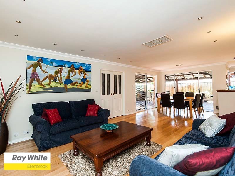 27 Cabernet Place, The Vines WA 6069