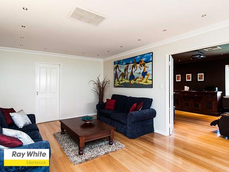 27 Cabernet Place, The Vines WA 6069