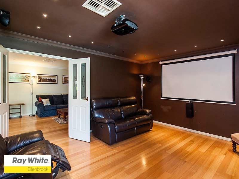 27 Cabernet Place, The Vines WA 6069