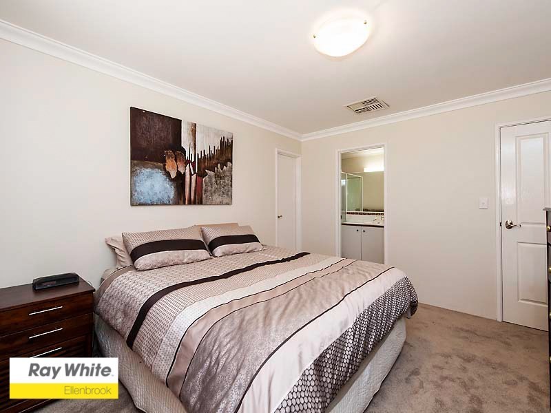 27 Cabernet Place, The Vines WA 6069