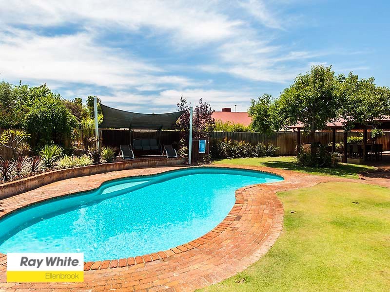 27 Cabernet Place, The Vines WA 6069