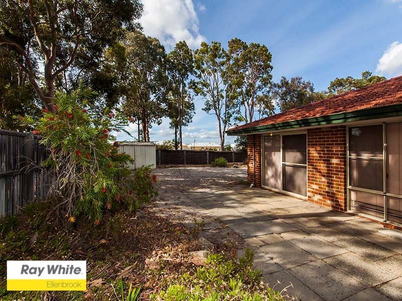 31 Radiata Avenue, Ellenbrook WA 6069