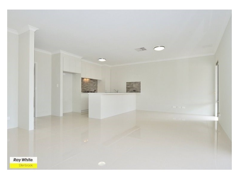 131 Bordeaux Lane, Ellenbrook WA 6069