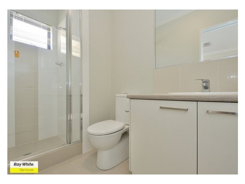 131 Bordeaux Lane, Ellenbrook WA 6069