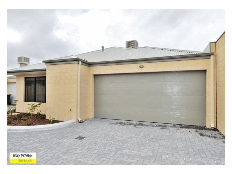 131 Bordeaux Lane, Ellenbrook WA 6069