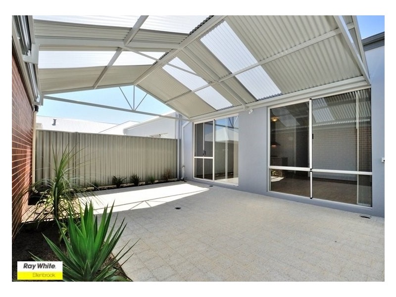 25 Oval Vista, Ellenbrook WA 6069