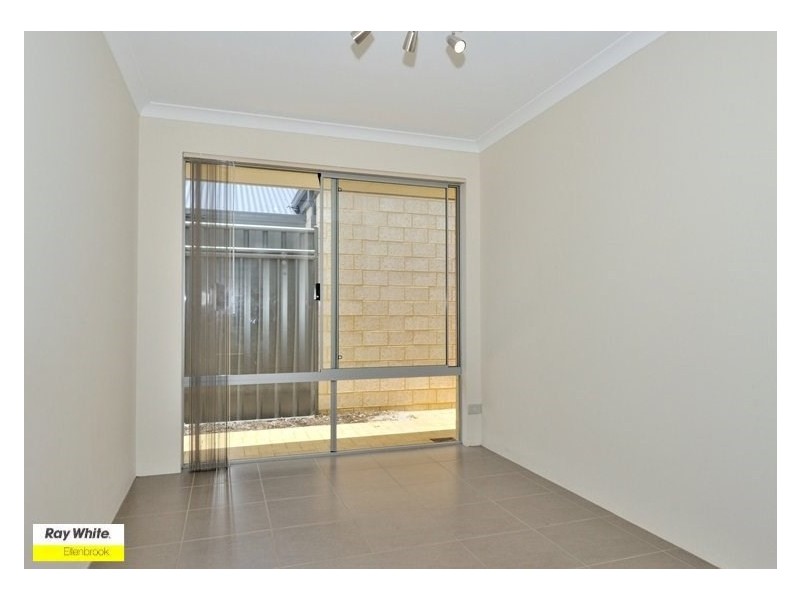 5 Bahama Way, Banksia Grove WA 6031