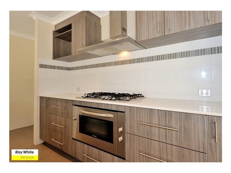 5 Bahama Way, Banksia Grove WA 6031