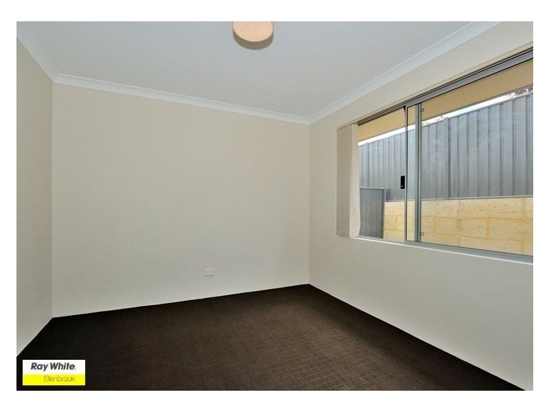 5 Bahama Way, Banksia Grove WA 6031