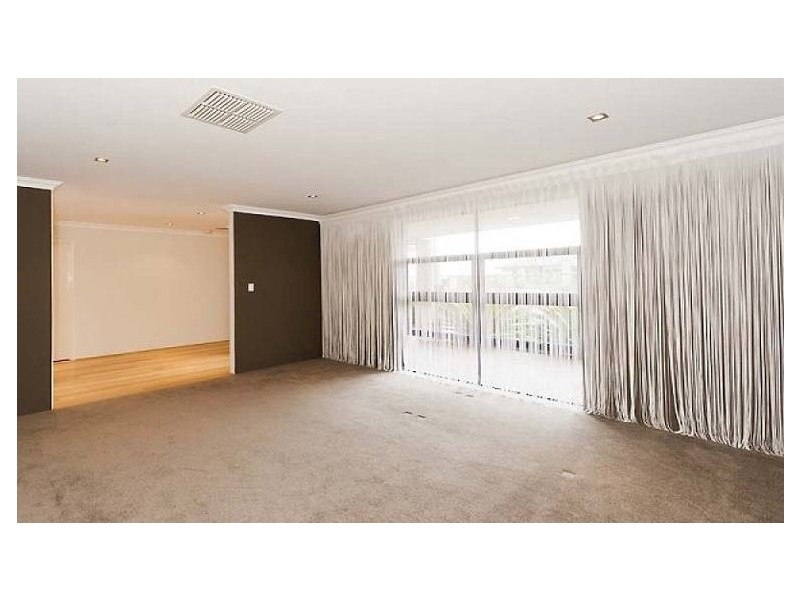 147 Elmridge Parkway, Ellenbrook WA 6069