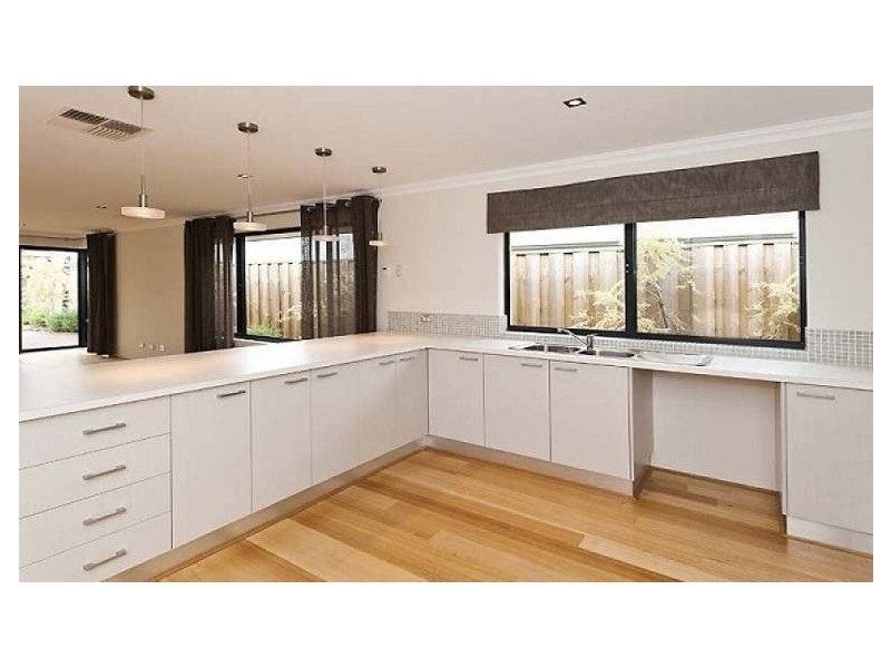 147 Elmridge Parkway, Ellenbrook WA 6069