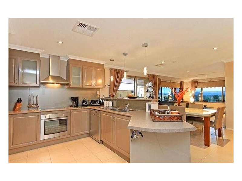 24 Ardmore Parade, Ellenbrook WA 6069