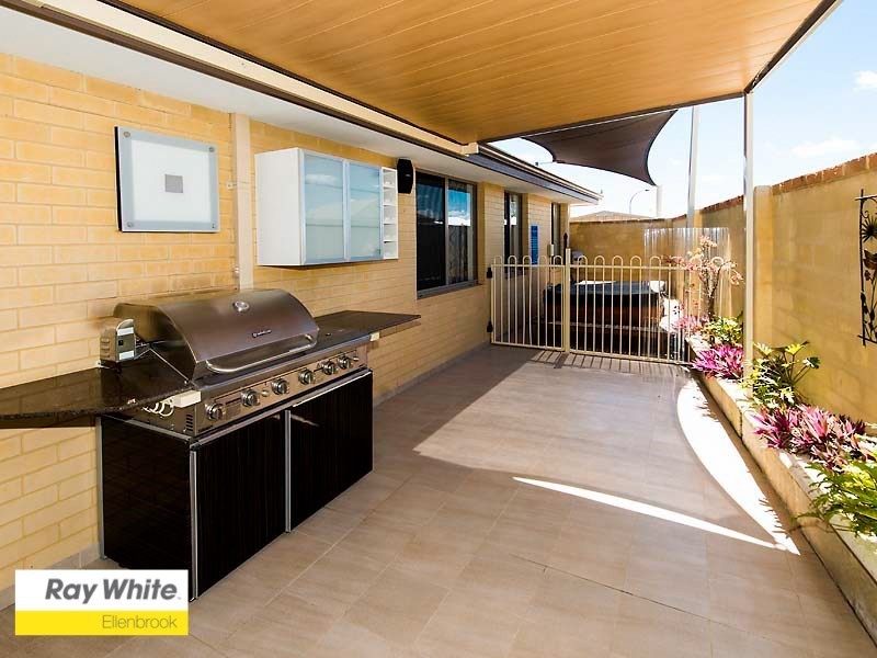 24 Ardmore Parade, Ellenbrook WA 6069