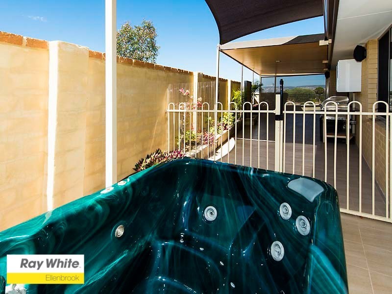 24 Ardmore Parade, Ellenbrook WA 6069