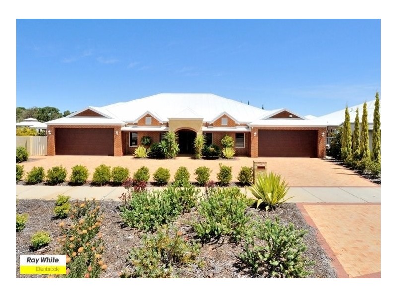 1 Moseley Drive, The Vines WA 6069