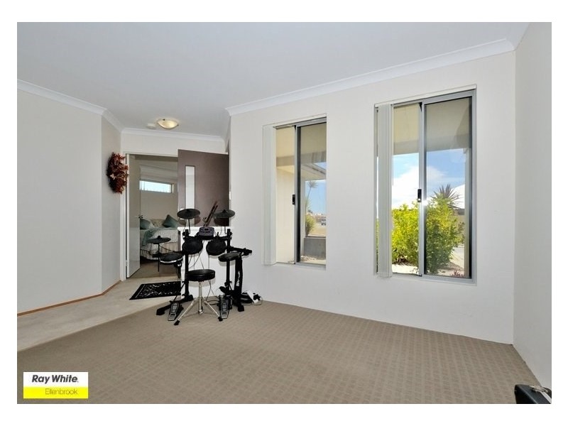 2 Two Rivers Loop, Ellenbrook WA 6069