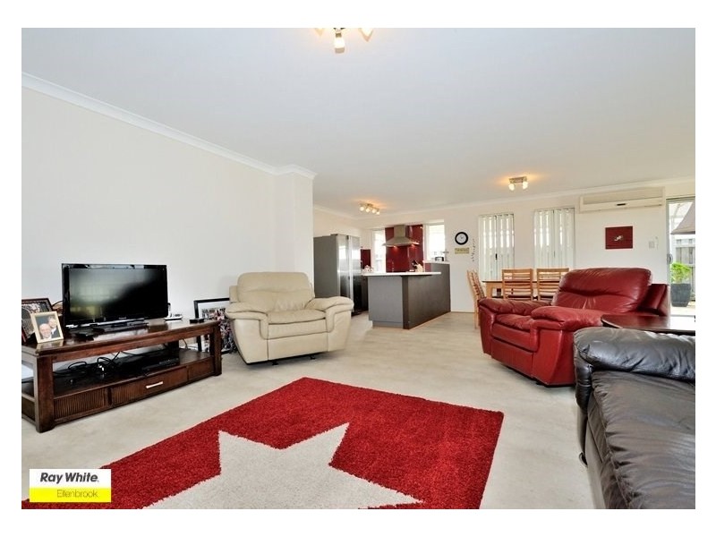 2 Two Rivers Loop, Ellenbrook WA 6069