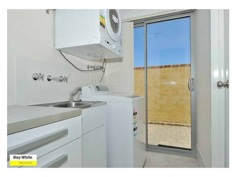 2 Two Rivers Loop, Ellenbrook WA 6069