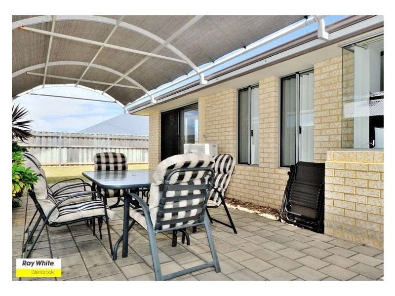 2 Two Rivers Loop, Ellenbrook WA 6069