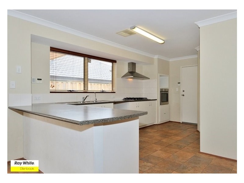 6 Stott Way, Ellenbrook WA 6069