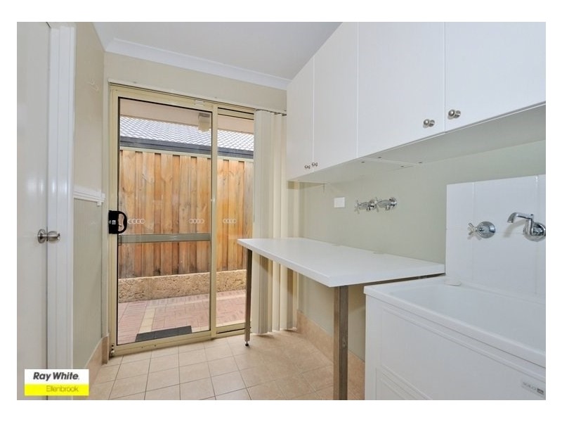 6 Stott Way, Ellenbrook WA 6069