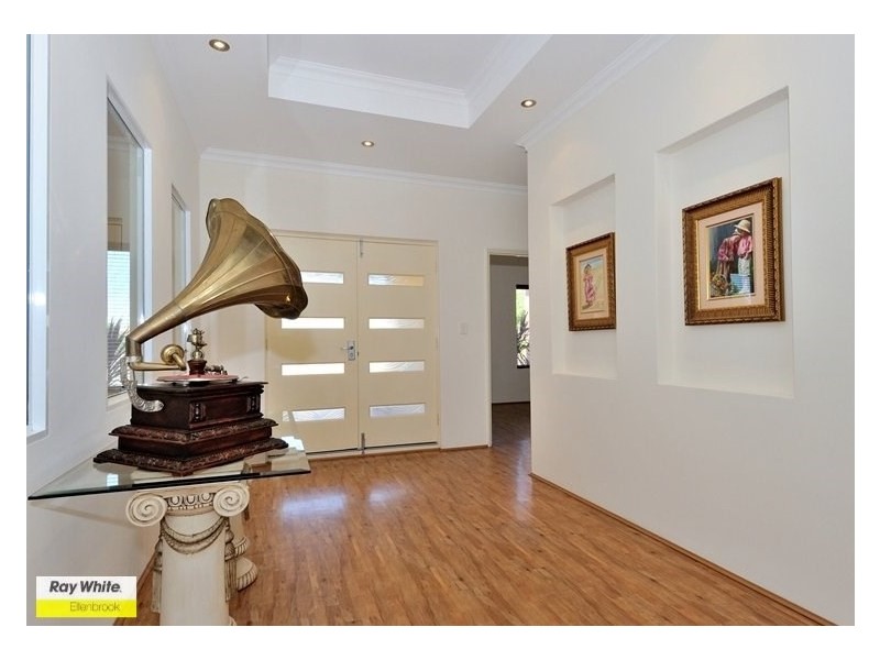 26 Neary Boulevard, Aveley WA 6069