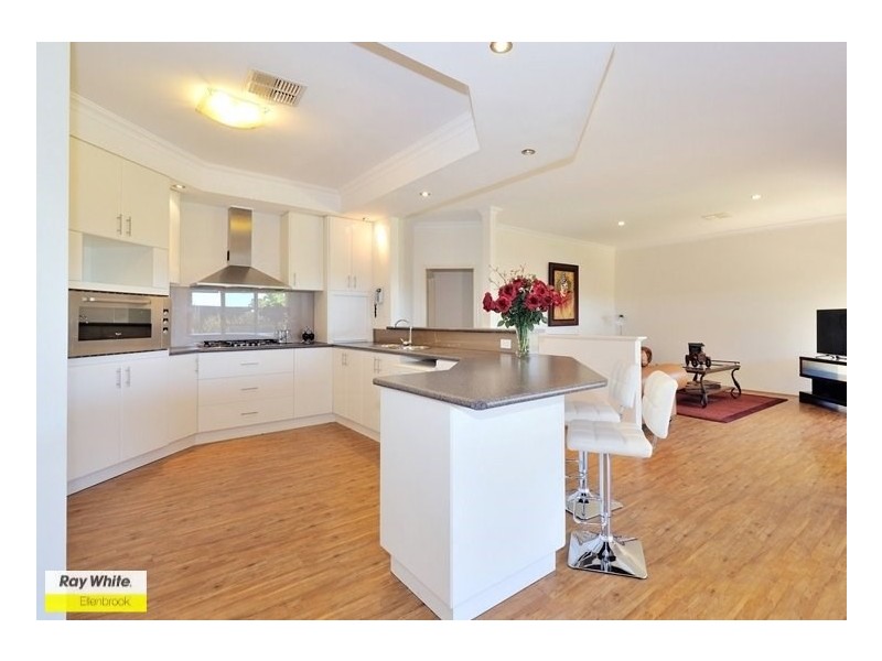 26 Neary Boulevard, Aveley WA 6069