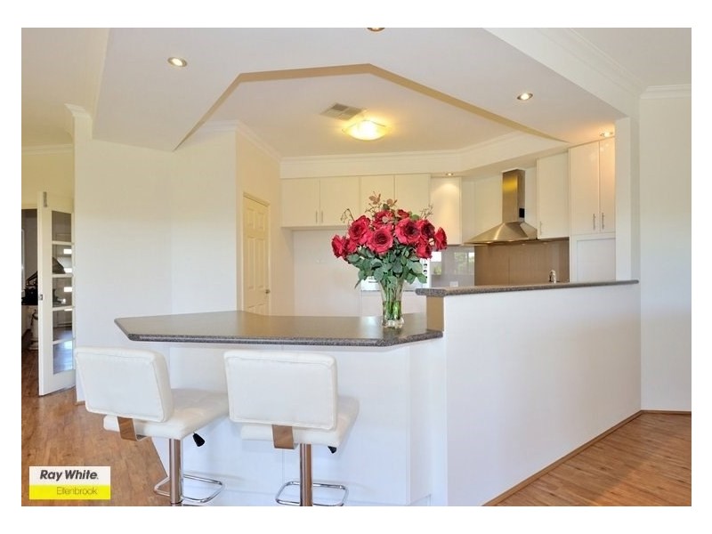 26 Neary Boulevard, Aveley WA 6069