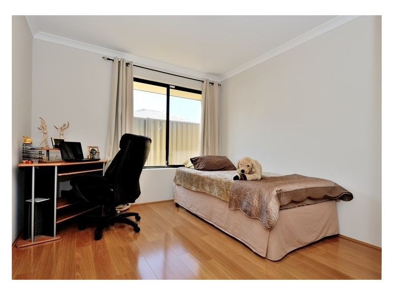 4 Lago Prom, Aveley WA 6069